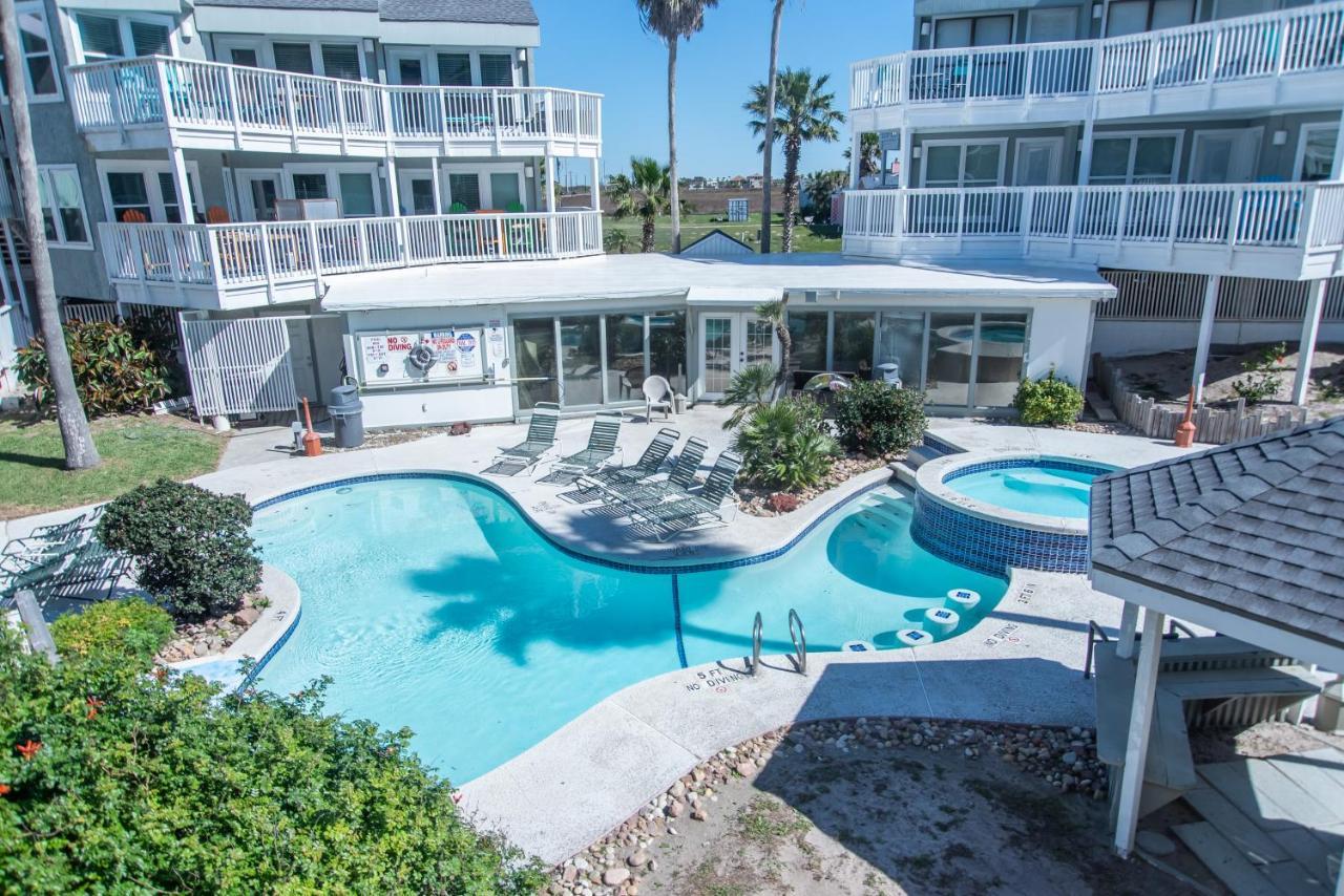 Апартаменты Gulf Breeze Mustang Beach Экстерьер фото